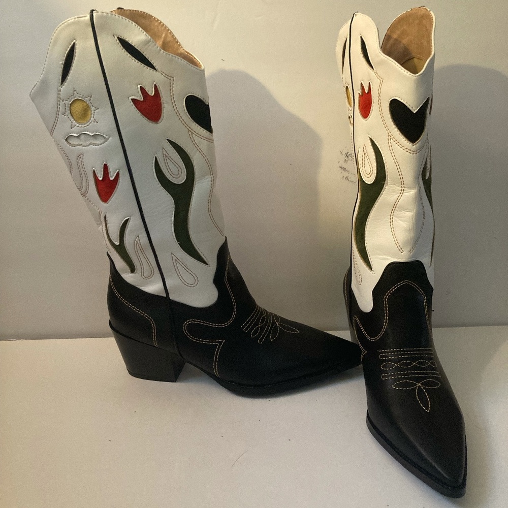 Brand New Princess Polly Rosewood Cowboy Boots size 10